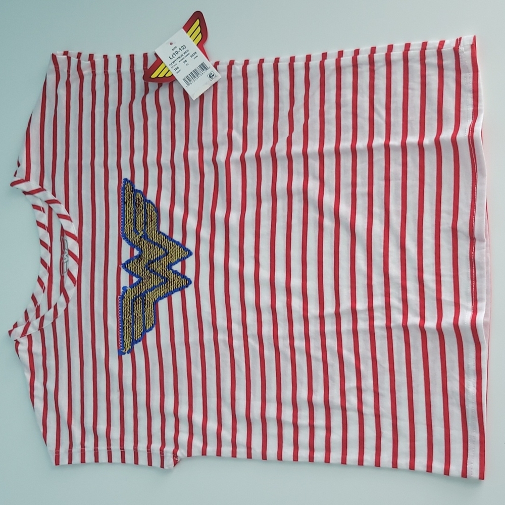 Girls Top WonderWoman size L 10-12